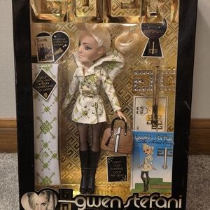 Gwen Stefani Doll with Accessories